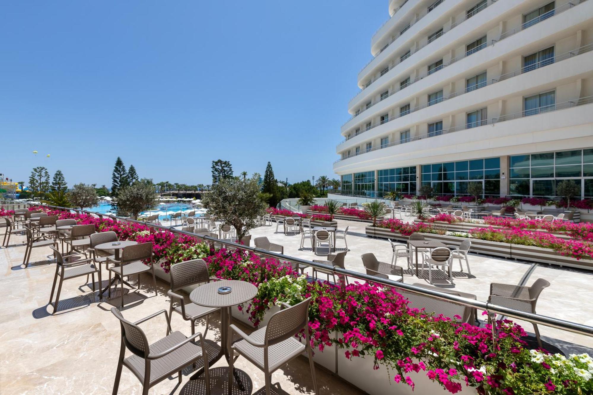 Miracle Resort Hotel Анталья Экстерьер фото